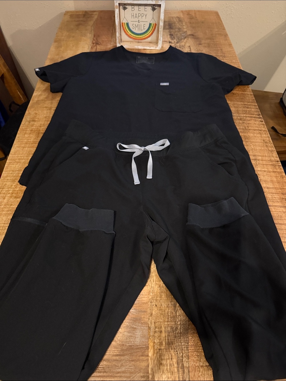 Figs Women’s  Black Jogger Scrubs top and bottoms sold as a set. XL (both)
